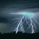 【梅雨明けはいつ】梅雨の終わりに雷や豪雨（雷雨）が起こる理由とは